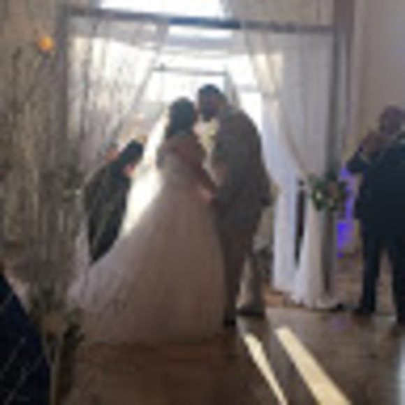 Meet your Posher, Crystal - Picture 1 of 1